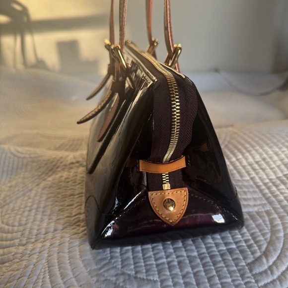 Louis Vuitton bag - Picture 8 of 12